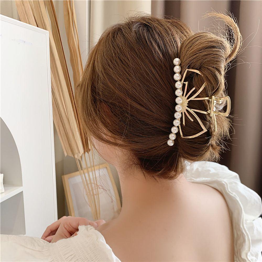 Bathing Zinc Zinc Alloy Bow Female Korean Style Crab Clips Pearl Hair Claws Women Hair Clips Hair Accessories
Bathing Zinc Zinc Alloy Bow Female Korean Style Crab Clips Pearl Hair Claws Women Hair Clips Hair Accessories