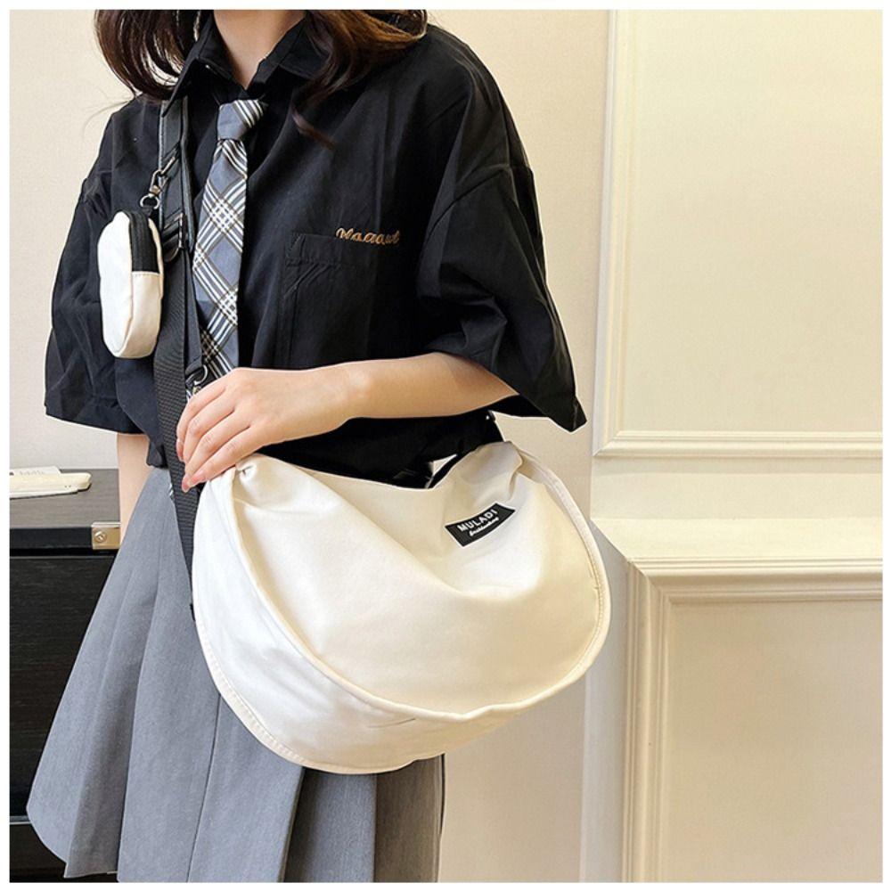 Nylon Single Shoulder Bags Canvas Large Capacity Sports Bag Casual Oxford Dumpling Bags Girls белый
Nylon Single Shoulder Bags Canvas Large Capacity Sports Bag Casual Oxford Dumpling Bags Girls белый