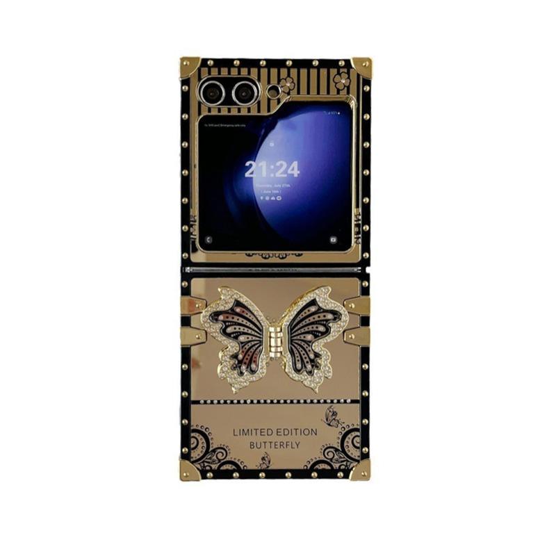 Suitable for Samsung Zflip6 Mobile Phone Case Plated Mirror Rhinestone Butterfly Stand Full Inclusive New Folding Screen Protective Case Samsung A56
Suitable for Samsung Zflip6 Mobile Phone Case Plated Mirror Rhinestone Butterfly Stand Full Inclusive New Folding Screen Protective Case Samsung A56