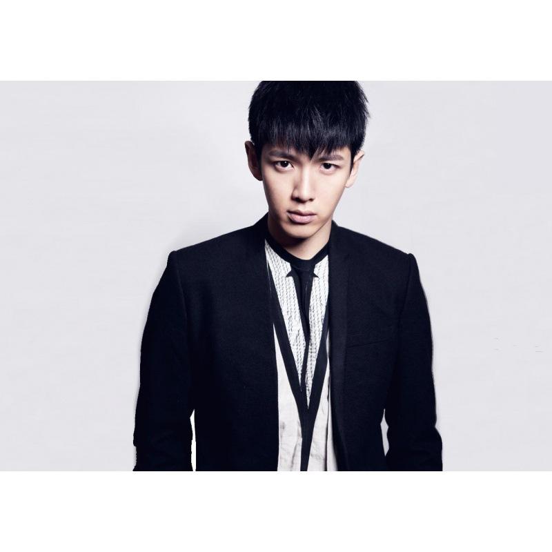 Free Shipping Ke Zhendong Taiwanese Star Poster for Bedroom/Bar Decor - Framed Hanging Wall Art Yellow Kraft Paper (No Glue) 30X42 cm
Free Shipping Ke Zhendong Taiwanese Star Poster for Bedroom/Bar Decor - Framed Hanging Wall Art Yellow Kraft Paper (No Glue) 30X42 cm