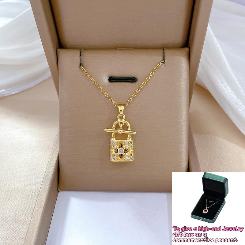 Lucky Lock Light Luxury Temperament Gorgeous Full Diamond Necklace Female Internet celebrity Versatile Clavicle Chain
Lucky Lock Light Luxury Temperament Gorgeous Full Diamond Necklace Female Internet celebrity Versatile Clavicle Chain