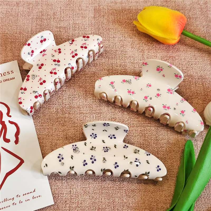 A High-quality Star, Diamond Print, Acetate Hair, Fish Catcher, Half-tie Clip, Delicate Headwear
A High-quality Star, Diamond Print, Acetate Hair, Fish Catcher, Half-tie Clip, Delicate Headwear