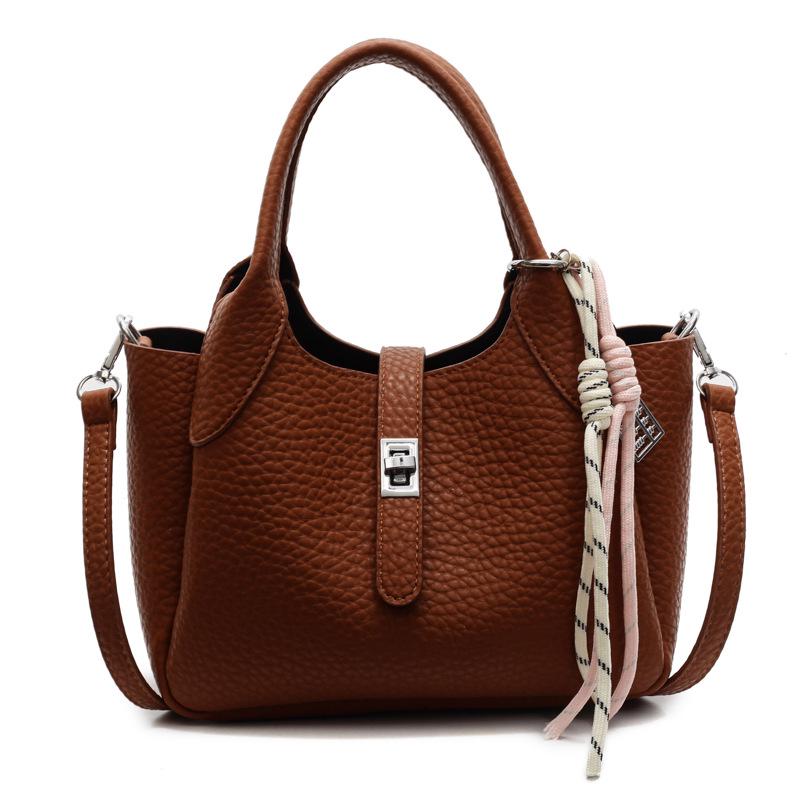 Трендовая сумка-ведро через плечо на одно плечо Without pendant коричневый
Трендовая сумка-ведро через плечо на одно плечо Without pendant коричневый