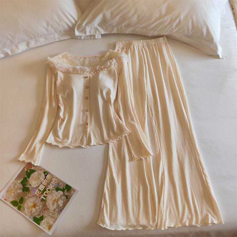 Women s Lace-Trim Pajama Set with Chest Pads - Long Sleeve, Long Pants for Spring, Autumn, Winter XL
Women s Lace-Trim Pajama Set with Chest Pads - Long Sleeve, Long Pants for Spring, Autumn, Winter XL