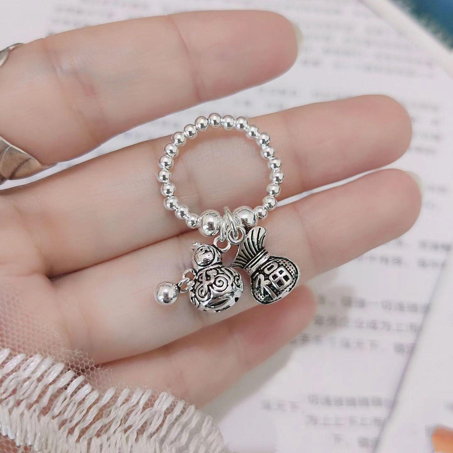 Фу Лу Шоу Тыква Серебряное Бисероплетение Кольцо Мешочек Удачи для Денег Adjustable
Фу Лу Шоу Тыква Серебряное Бисероплетение Кольцо Мешочек Удачи для Денег Adjustable