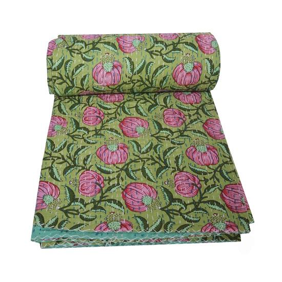 Винтажное одеяло Kantha, индийское двустороннее одеяло ручной работы, покрывало, хлопковая ткань, богемное одеяло в стиле бохо, шикарное постельное белье, покрывала, одноместное
Винтажное одеяло Kantha, индийское двустороннее одеяло ручной работы, покрывало, хлопковая ткань, богемное одеяло в стиле бохо, шикарное постельное белье, покрывала, одноместное