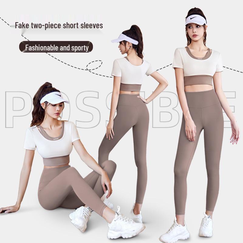 Spring Halterneck Short-Sleeve Yoga Suit with Built-in Bra – Women s Color Block Design S
Spring Halterneck Short-Sleeve Yoga Suit with Built-in Bra – Women s Color Block Design S