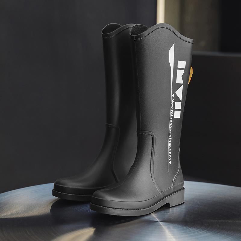 Высокие дождевые туфли женские бархатные резиновые туфли водонепроницаемые и нескользящие резиновые сапоги модные водные ботинки водная обувь женская 36
Высокие дождевые туфли женские бархатные резиновые туфли водонепроницаемые и нескользящие резиновые сапоги модные водные ботинки водная обувь женская 36