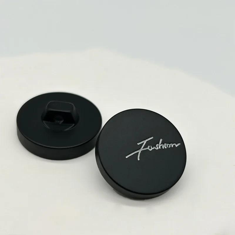 10pcs Black Fashion Buttons 15/20/25mm Round Smooth Resin Shank Buttons Apparel Sewing Accessories 15mm чёрный
10pcs Black Fashion Buttons 15/20/25mm Round Smooth Resin Shank Buttons Apparel Sewing Accessories 15mm чёрный