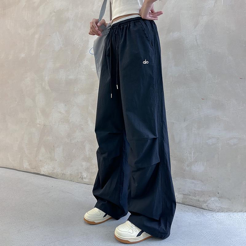 Girls Junior & Senior High School Summer Straight-Leg Sports Pants Small
Girls Junior & Senior High School Summer Straight-Leg Sports Pants Small