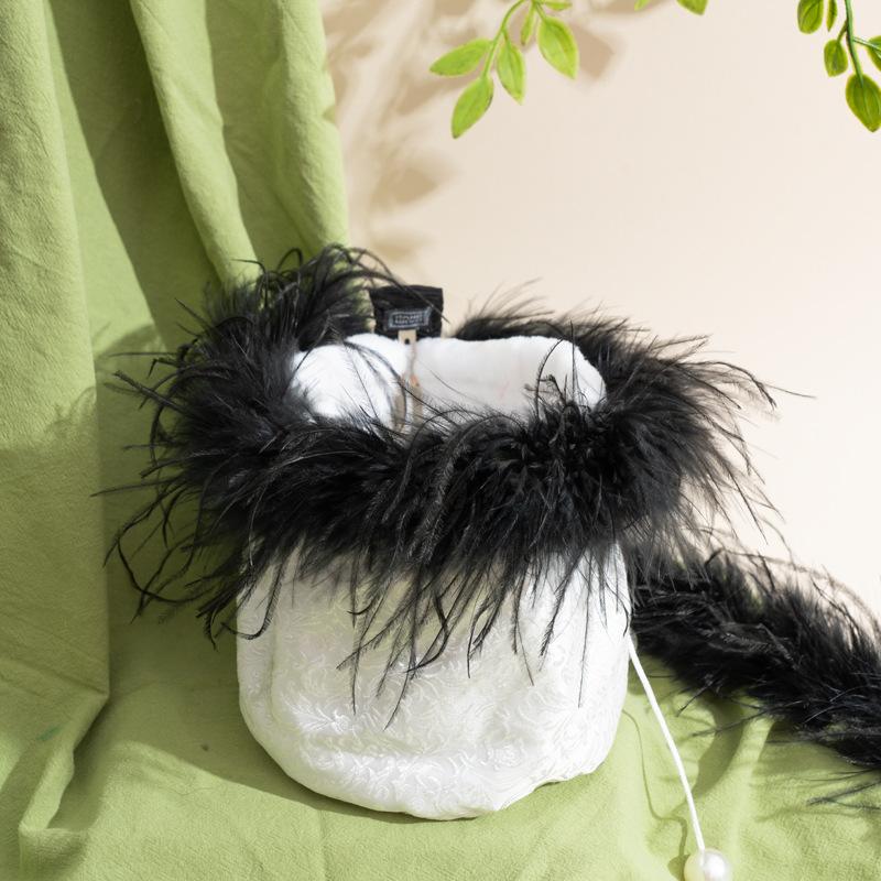 Colored Feather Strips 8-10 Ostrich Hair Top Strips Dance Clothes Hairpin Diy Decorative Materials Clothing Transformation Accessories чорний
Colored Feather Strips 8-10 Ostrich Hair Top Strips Dance Clothes Hairpin Diy Decorative Materials Clothing Transformation Accessories чорний
