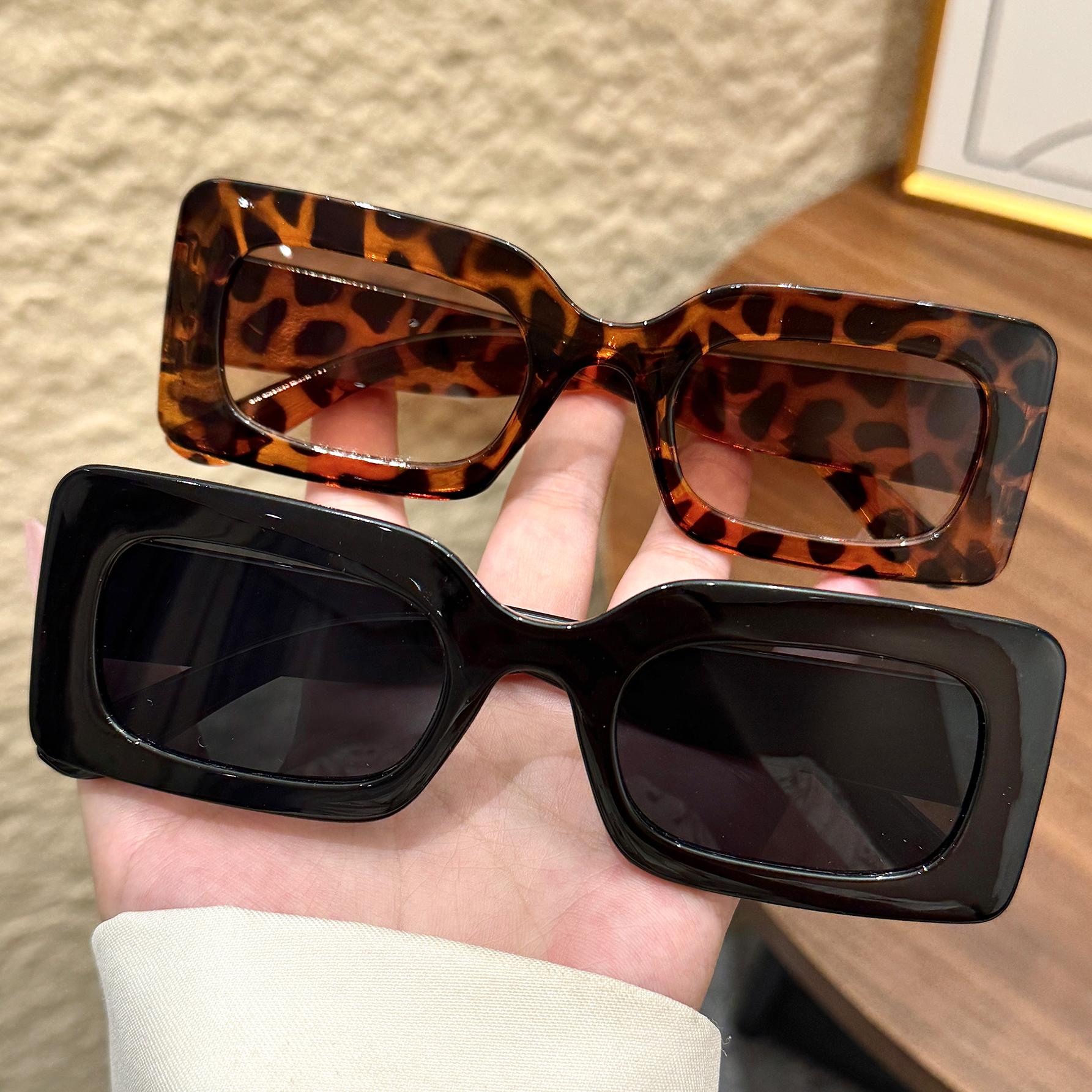 2pcs New Arrival Vintage Square Sunglasses Women Men Rectangle Sun Glasses Female Eyewear Oculos De Sol for Male Female
2pcs New Arrival Vintage Square Sunglasses Women Men Rectangle Sun Glasses Female Eyewear Oculos De Sol for Male Female