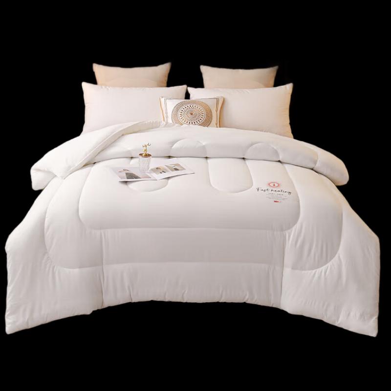 Grace All-Season Temperature-Locking Quilt
Grace All-Season Temperature-Locking Quilt