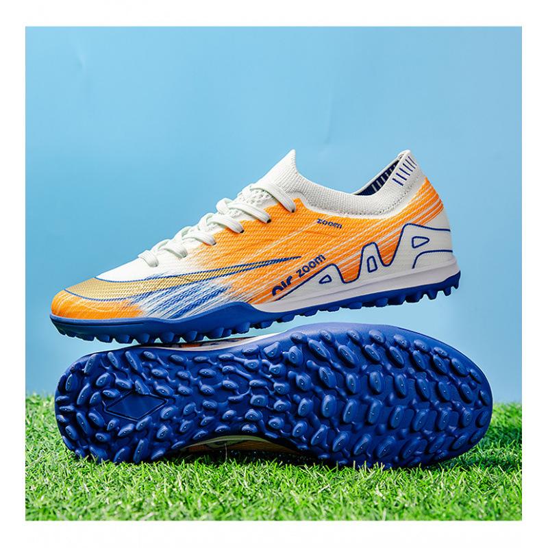 Футбольные бутсы новые 2024 низкие assassin юношеские тренировочные с длинными шипами популярный размер 47 бутсы с поломанными шипами 45
Футбольные бутсы новые 2024 низкие assassin юношеские тренировочные с длинными шипами популярный размер 47 бутсы с поломанными шипами 45