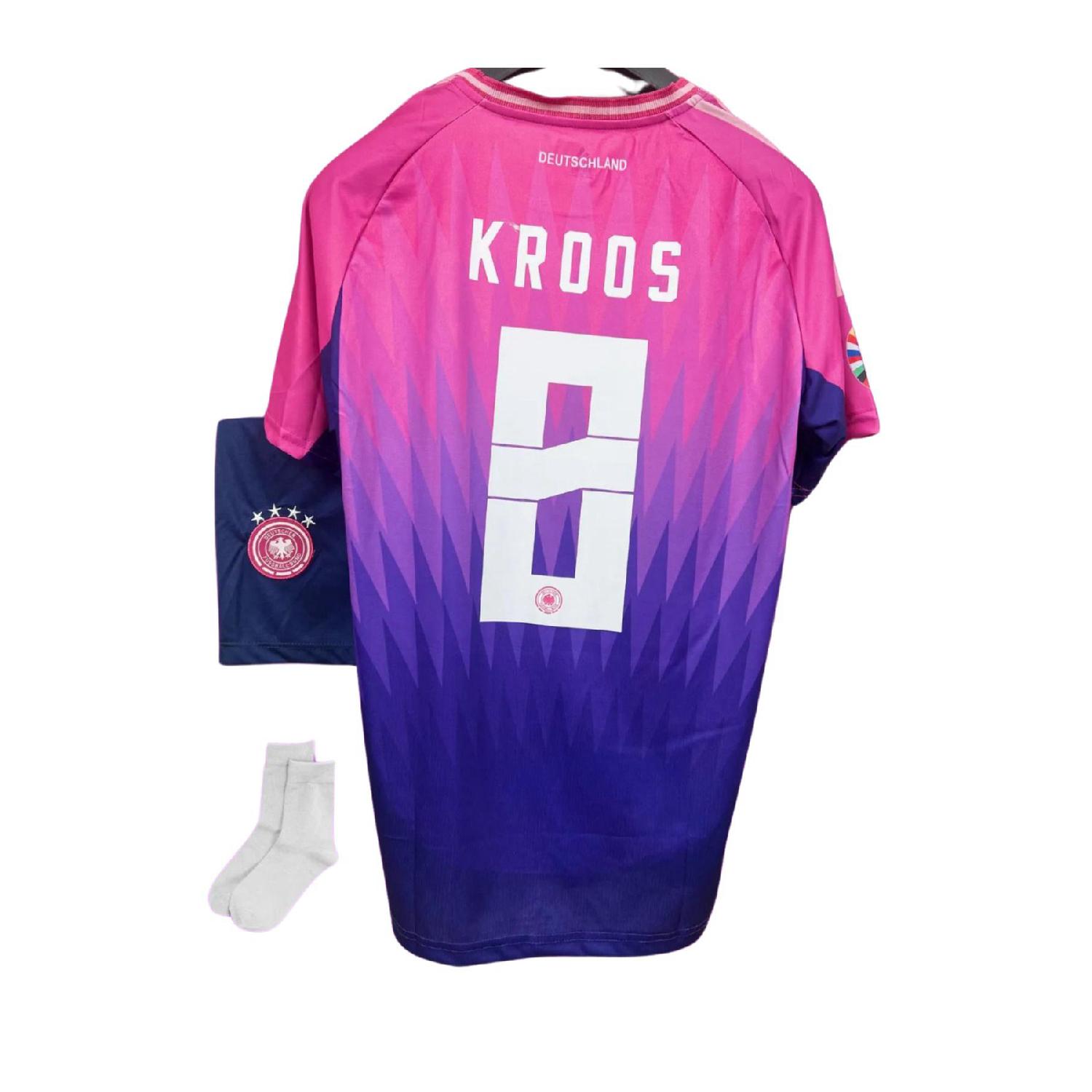 Germany Euro 2024 Tonny Kroos Pink Kids Jersey (jersey-shorts-socks-bracelet) Set Of 4 5-6 Yaş чистый
Germany Euro 2024 Tonny Kroos Pink Kids Jersey (jersey-shorts-socks-bracelet) Set Of 4 5-6 Yaş чистый