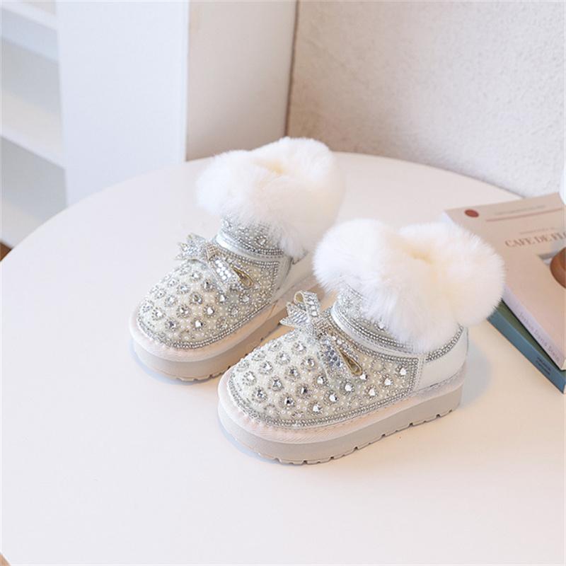 Winter Children Snow Boots Leather Warm Plush Rhinestone Bling Bling Kids Shoes Non-slip Girls Cotton Boots EU 26-37 36 бежевый
Winter Children Snow Boots Leather Warm Plush Rhinestone Bling Bling Kids Shoes Non-slip Girls Cotton Boots EU 26-37 36 бежевый