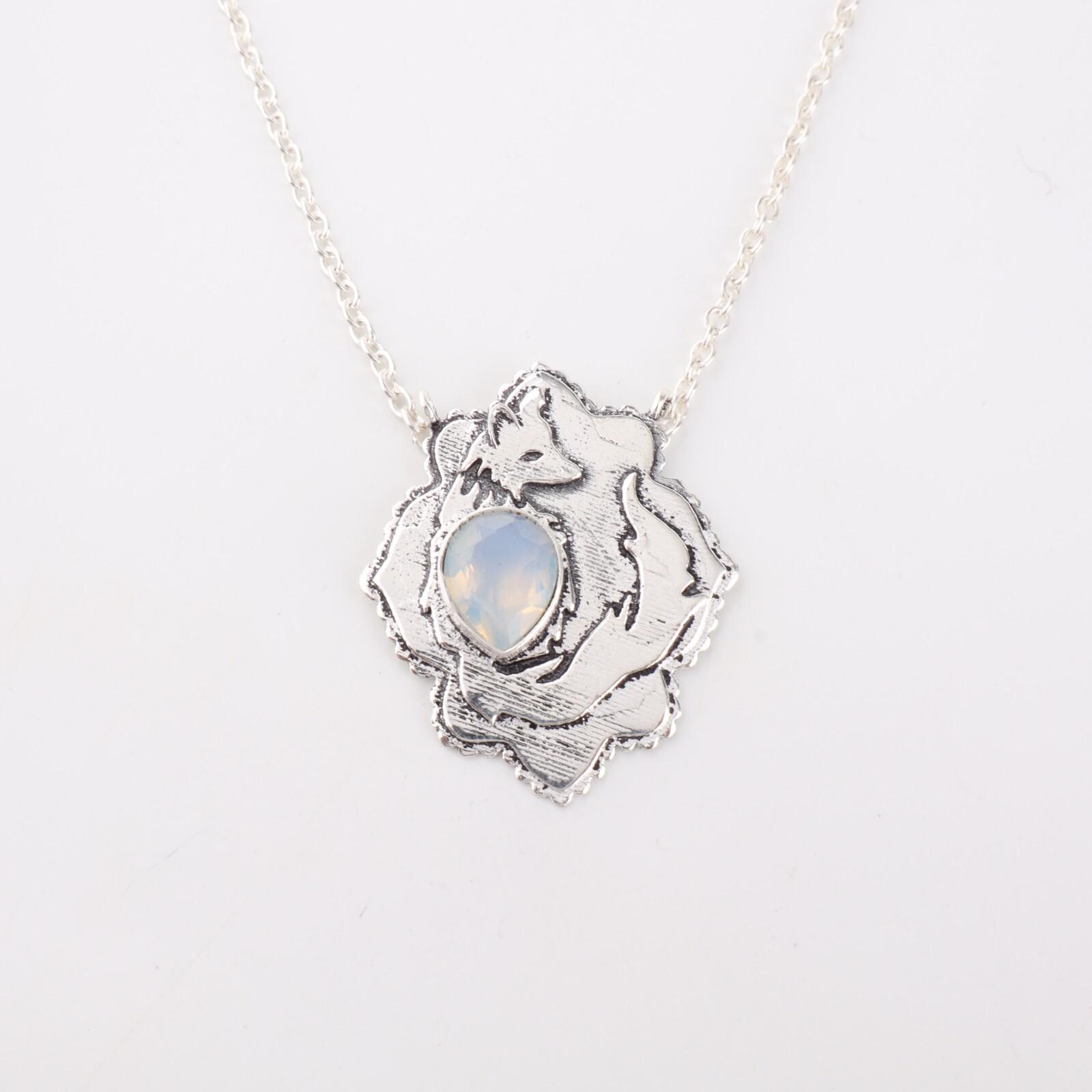 Milky Opal Gemstone 925 Sterling Silver Jewelry Pendant 1.29 For Wedding Gift CP-32-17
Milky Opal Gemstone 925 Sterling Silver Jewelry Pendant 1.29 For Wedding Gift CP-32-17