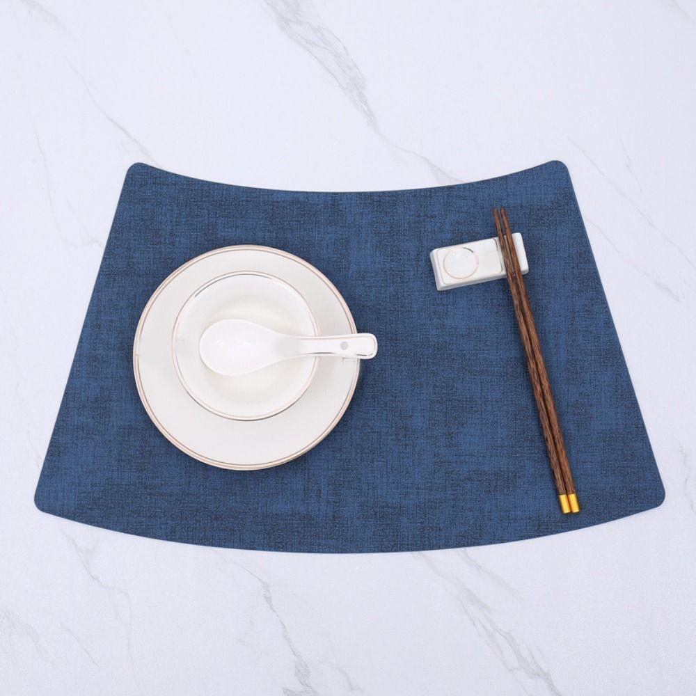 Durable PU Leather Placemat Heat Insulation Fan-shaped Insulation Mat Solid Color Table Mat Table сірий
Durable PU Leather Placemat Heat Insulation Fan-shaped Insulation Mat Solid Color Table Mat Table сірий