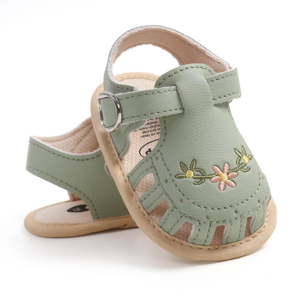 Newborn Baby Baby Shoes With Flower Embroidery Design For Girl 0-12m Summer Footwear Green,13cm
Newborn Baby Baby Shoes With Flower Embroidery Design For Girl 0-12m Summer Footwear Green,13cm