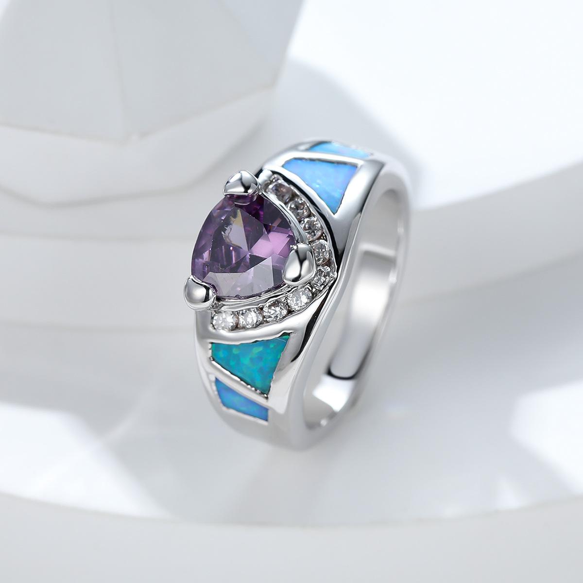 European and American Jewelry Triangle Purple Diamond Micro Inlaid Diamond Womens Versatile Ring No. 9
European and American Jewelry Triangle Purple Diamond Micro Inlaid Diamond Womens Versatile Ring No. 9