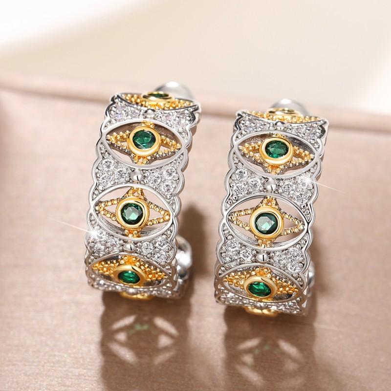 Huitan Novel Two Tone Hoop Earrings for Women Hollow Stars Green/White Temperament Female Ear Piercing Earrings Luxury Zircon
Huitan Novel Two Tone Hoop Earrings for Women Hollow Stars Green/White Temperament Female Ear Piercing Earrings Luxury Zircon