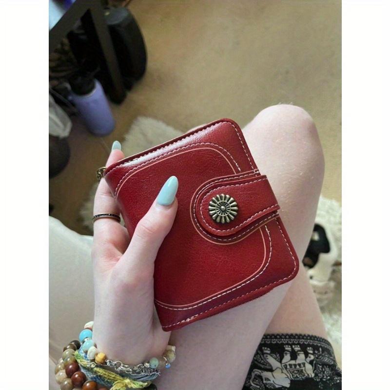 1 шт. Женский кошелек из ПУ кожи, многофункциональный кошелек, вмещает карты, удостоверение личности, фотографии, ключи, монеты. Отличный подарок для семьи, друга, на день рождения. Для женщин, кошелек красный
1 шт. Женский кошелек из ПУ кожи, многофункциональный кошелек, вмещает карты, удостоверение личности, фотографии, ключи, монеты. Отличный подарок для семьи, друга, на день рождения. Для женщин, кошелек красный