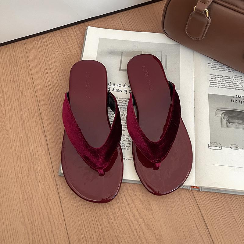 Модные женские туфли-лодочки с леопардовым принтом и застежкой-молнией на плоской подошве, удобные пляжные шлепанцы для отдыха на лето, обувь для вьетнамок 35 вино красного
Модные женские туфли-лодочки с леопардовым принтом и застежкой-молнией на плоской подошве, удобные пляжные шлепанцы для отдыха на лето, обувь для вьетнамок 35 вино красного