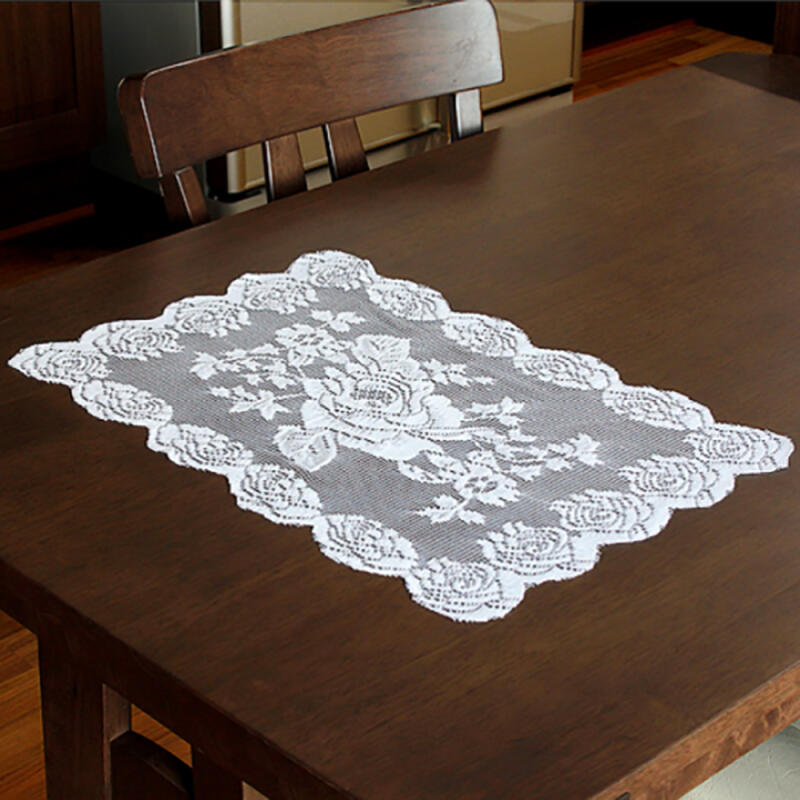 Rose Lace Table Runner 5p
Rose Lace Table Runner 5p
