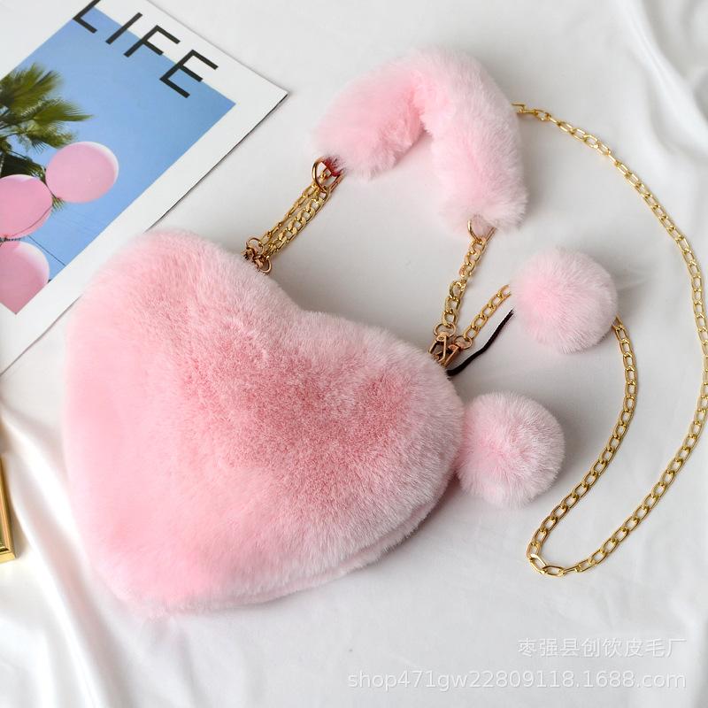 Fashion plush heart-shaped bag women s handbag diagonal span peach heart love imitation wool change bag світло-рожевий колір
Fashion plush heart-shaped bag women s handbag diagonal span peach heart love imitation wool change bag світло-рожевий колір