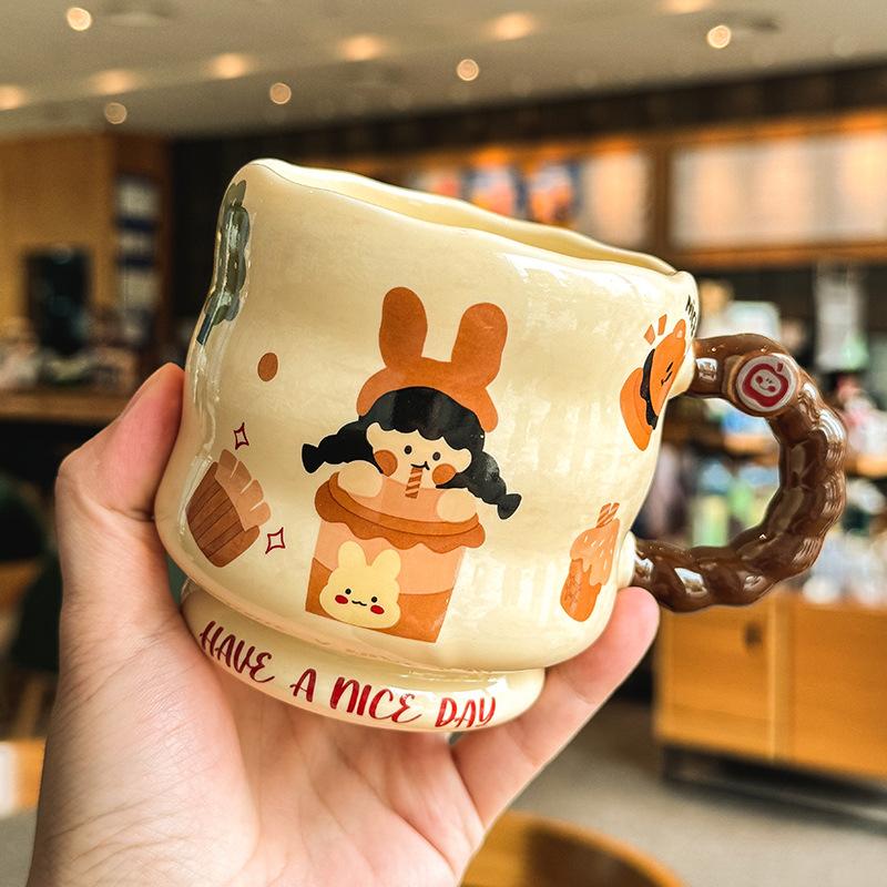 Cute retro girl goblet home drinking water mug with lid spoon office ceramic coffee milk cup 401-500ml
Cute retro girl goblet home drinking water mug with lid spoon office ceramic coffee milk cup 401-500ml