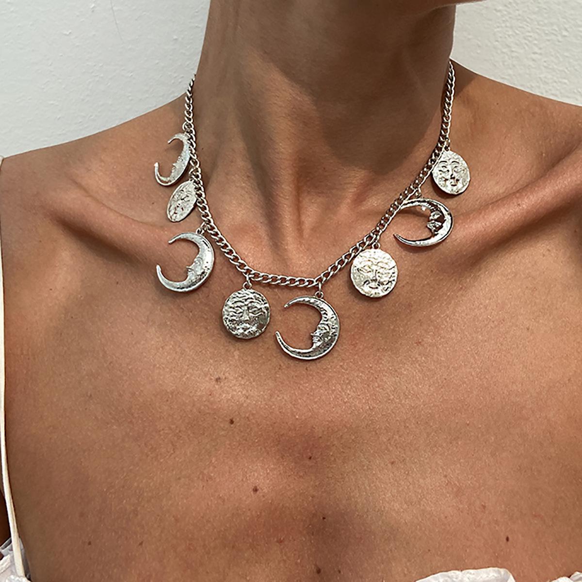 Accessories, Personalized Chain Double Necklace, Retro Relief Portrait Crescent Moon Pendant, Tassel Necklace Female
Accessories, Personalized Chain Double Necklace, Retro Relief Portrait Crescent Moon Pendant, Tassel Necklace Female