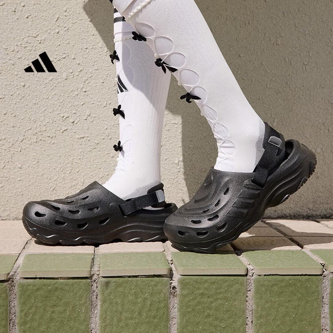 Adidas Обувь с вырезами MAXXCLOG Повседневные сандалии для мужчин и женщин Номер модели JH9847 36.5 чёрный
Adidas Обувь с вырезами MAXXCLOG Повседневные сандалии для мужчин и женщин Номер модели JH9847 36.5 чёрный