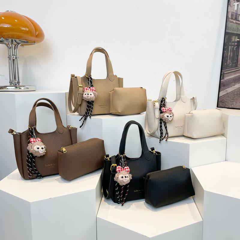 Spring Trend Portable Women s Bags: Simple, Single-shoulder, Fashionable and Chic, Niche Bucket Bags, Basket Crossbody Bags 16*19*9 чёрный
Spring Trend Portable Women s Bags: Simple, Single-shoulder, Fashionable and Chic, Niche Bucket Bags, Basket Crossbody Bags 16*19*9 чёрный