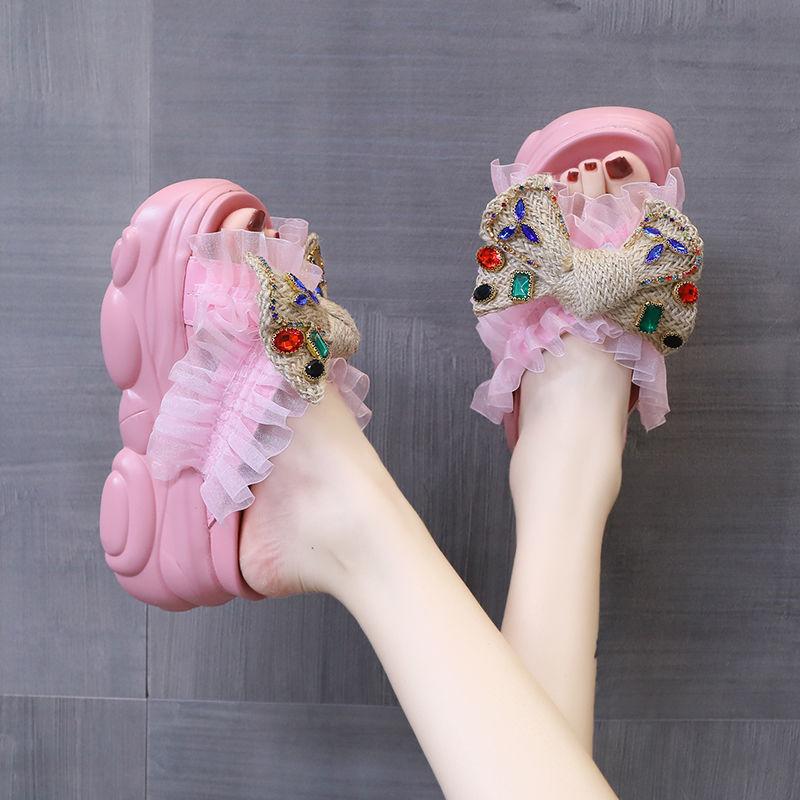 Bow-tie thick-soled slippers for women s summer outer wear, new fashionable rhinestone muffin, inner height-increasing slope heel sandals 34
Bow-tie thick-soled slippers for women s summer outer wear, new fashionable rhinestone muffin, inner height-increasing slope heel sandals 34