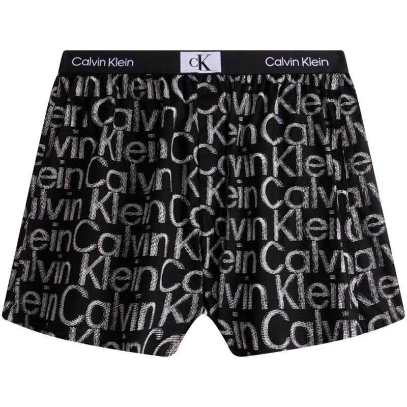 Calvin Klein CK96 Series Хлопковые свободные квадратные боксеры Мужское нижнее белье Черный Белый NB3411GND L
Calvin Klein CK96 Series Хлопковые свободные квадратные боксеры Мужское нижнее белье Черный Белый NB3411GND L