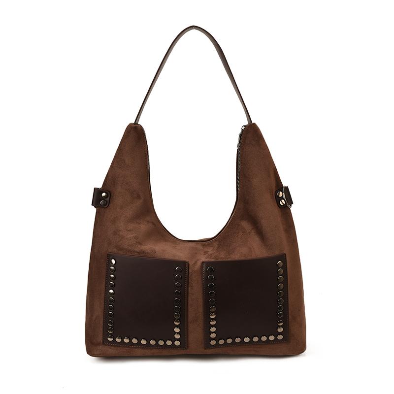 Vintage Rivet Suede Women Shoulder Crossbody Bags Large Capacity Tote Bag Luxury Soft Pu Leather Handbags Commute Shopper Purses 40cm 13cm 42cm
Vintage Rivet Suede Women Shoulder Crossbody Bags Large Capacity Tote Bag Luxury Soft Pu Leather Handbags Commute Shopper Purses 40cm 13cm 42cm