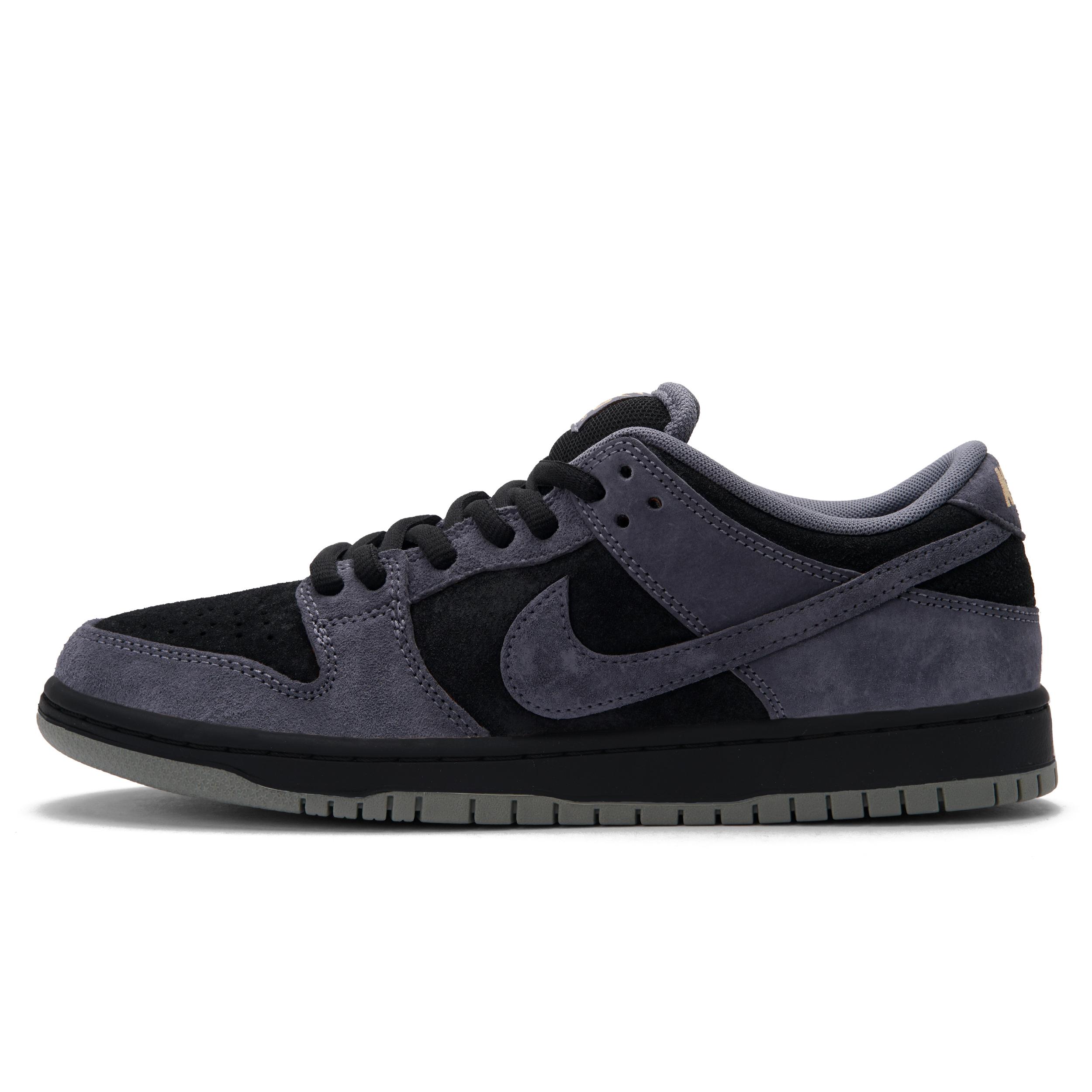 Nike Dunk SB Low top Skateboard Shoes Unisex Black Purple HF3063-002(Team734-) 36
Nike Dunk SB Low top Skateboard Shoes Unisex Black Purple HF3063-002(Team734-) 36