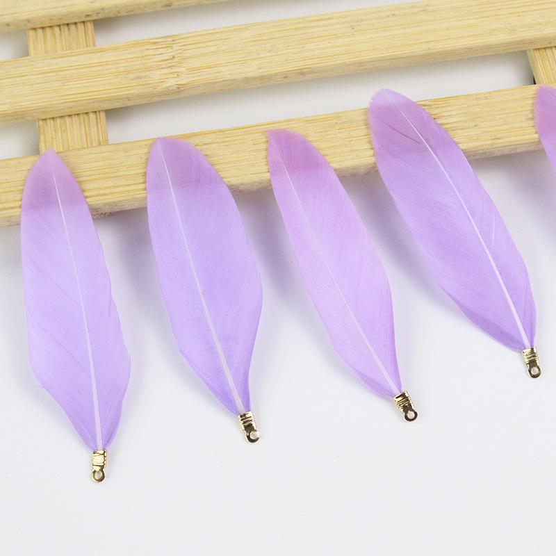 27 Color Feather and Metal Clasp Jewelry & Clothing Accessories Set
27 Color Feather and Metal Clasp Jewelry & Clothing Accessories Set