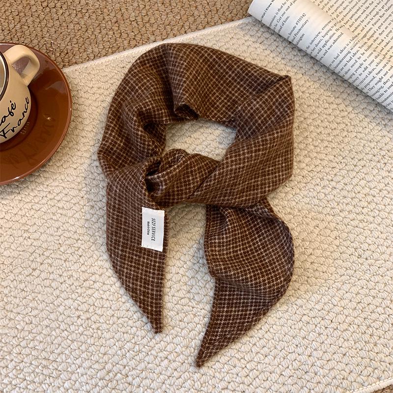 Korean Retro Coffee Plaid Triangular Scarf - Soft, Fluffy, and Warm Neck Accessory for Women in Autumn and Winter
Korean Retro Coffee Plaid Triangular Scarf - Soft, Fluffy, and Warm Neck Accessory for Women in Autumn and Winter