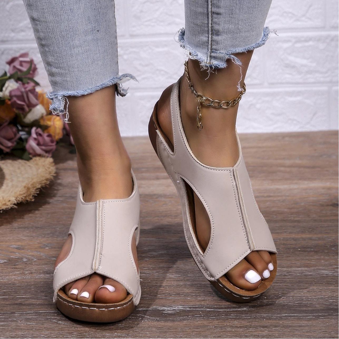 Large Wedge Sandals For Women s Summer New Thick Soled Fish Mouth Sandals 36 бежевый
Large Wedge Sandals For Women s Summer New Thick Soled Fish Mouth Sandals 36 бежевый