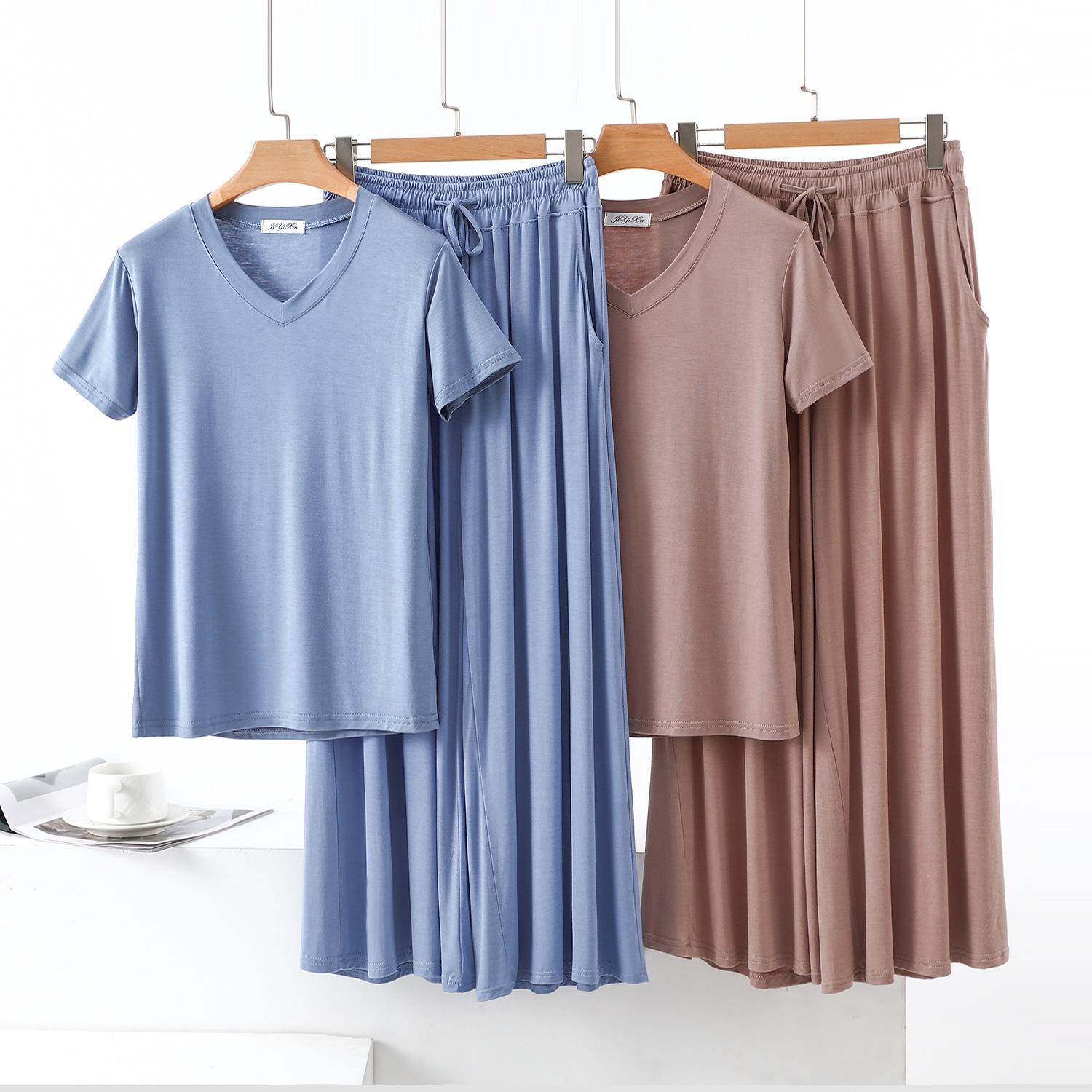 Modal Color Block V-Neck Two-Piece Set: Short Sleeve Shirt & Wide Leg Pants for Summer Extra Large
Modal Color Block V-Neck Two-Piece Set: Short Sleeve Shirt & Wide Leg Pants for Summer Extra Large