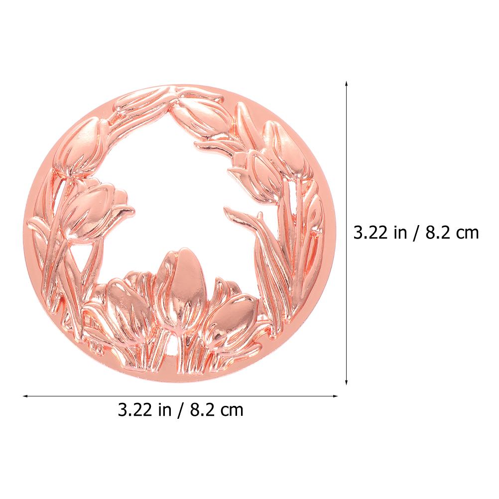 2Pcs Windproof Cover Zinc Alloy Hollow Aromatherapy Topper Heat-Gathering Metal Candlestick Cover
2Pcs Windproof Cover Zinc Alloy Hollow Aromatherapy Topper Heat-Gathering Metal Candlestick Cover