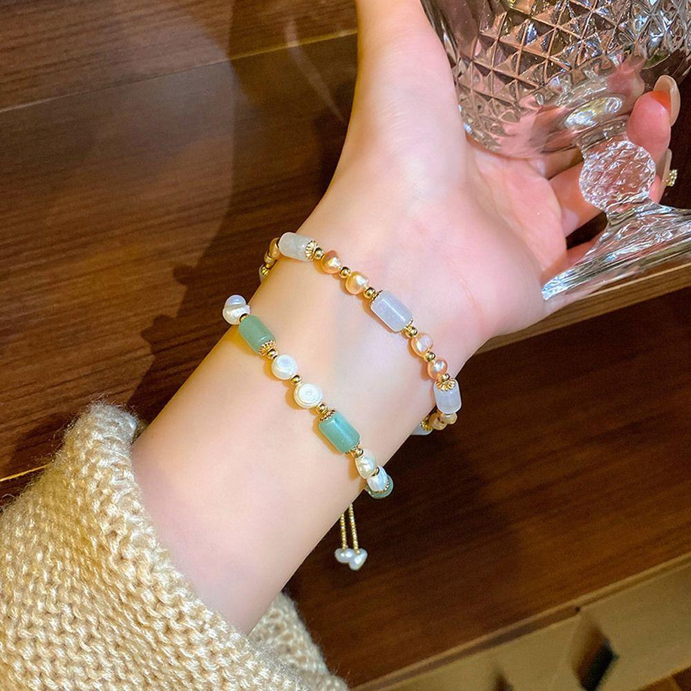 Корейский стиль Нефритовый жемчужный браслет Женский браслет в стиле барокко Элегантная ручная цепочка
Корейский стиль Нефритовый жемчужный браслет Женский браслет в стиле барокко Элегантная ручная цепочка
