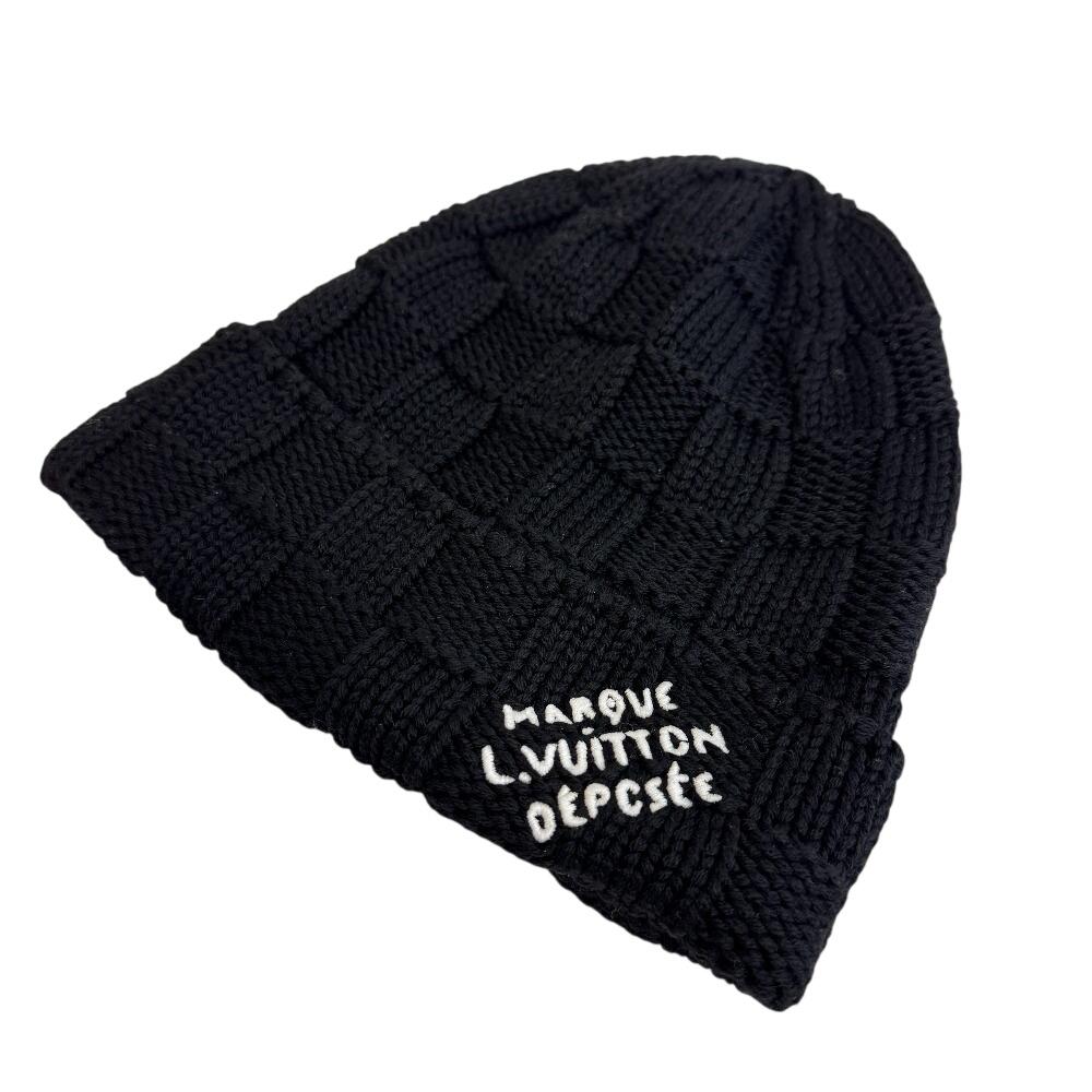 LOUIS VUITTON M92739 Knit hat Damier Pattern wool Beanie Damier Heritage Snug Knit cap black wool Used
LOUIS VUITTON M92739 Knit hat Damier Pattern wool Beanie Damier Heritage Snug Knit cap black wool Used