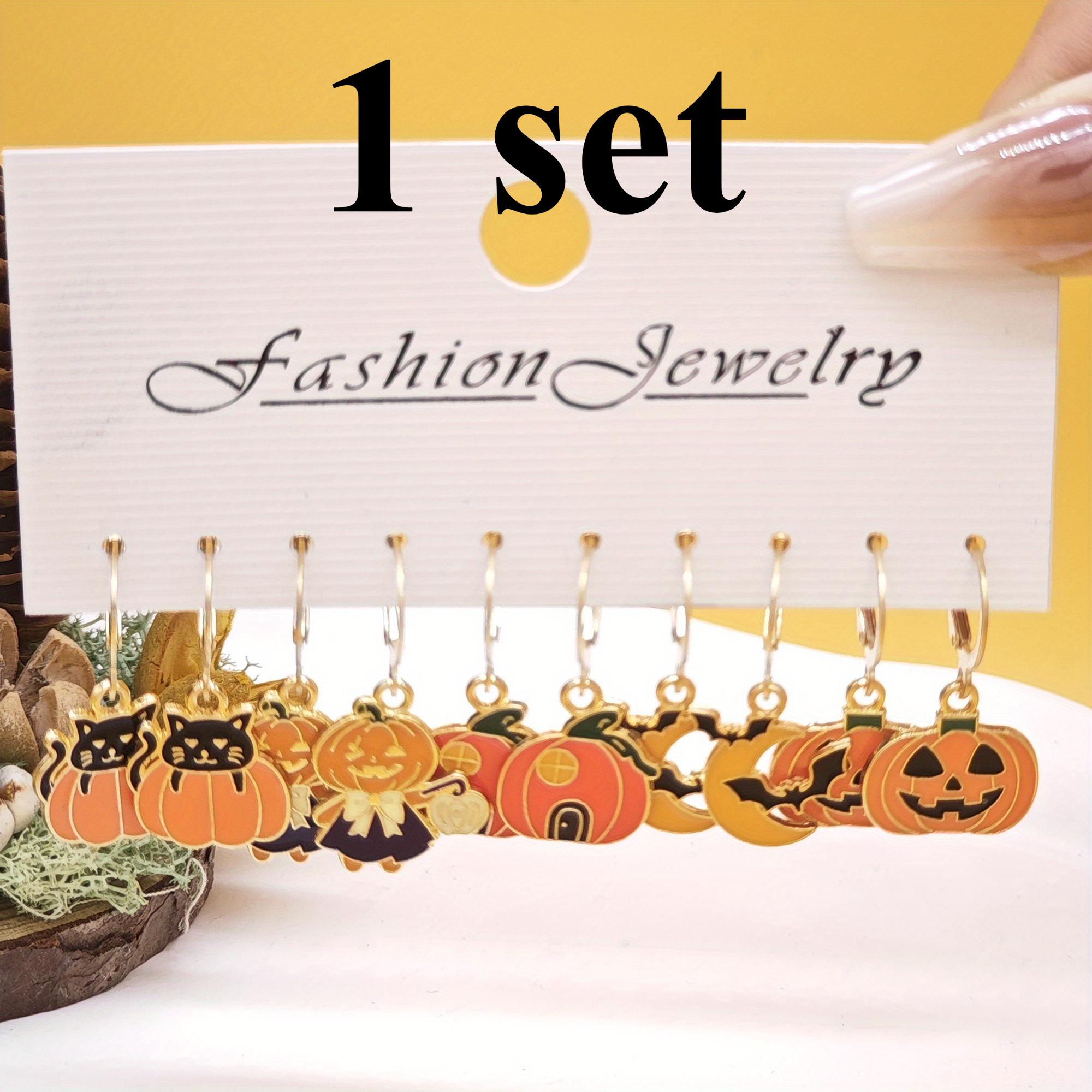 1 Set of 10 Vintage Pumpkin Earrings with Cute Pumpkin Lantern Design, Suitable for Parties and Role-playing
1 Set of 10 Vintage Pumpkin Earrings with Cute Pumpkin Lantern Design, Suitable for Parties and Role-playing