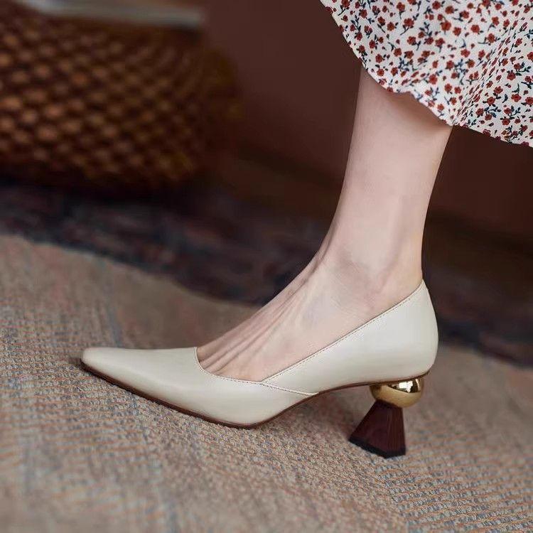 Fashion Women s Shoes Sexy Black Ladies Pumps Pointed Toe High Heels Slip on Korean Style 2025 Trend Lastest Genuine Mark Spring Summer 39
Fashion Women s Shoes Sexy Black Ladies Pumps Pointed Toe High Heels Slip on Korean Style 2025 Trend Lastest Genuine Mark Spring Summer 39