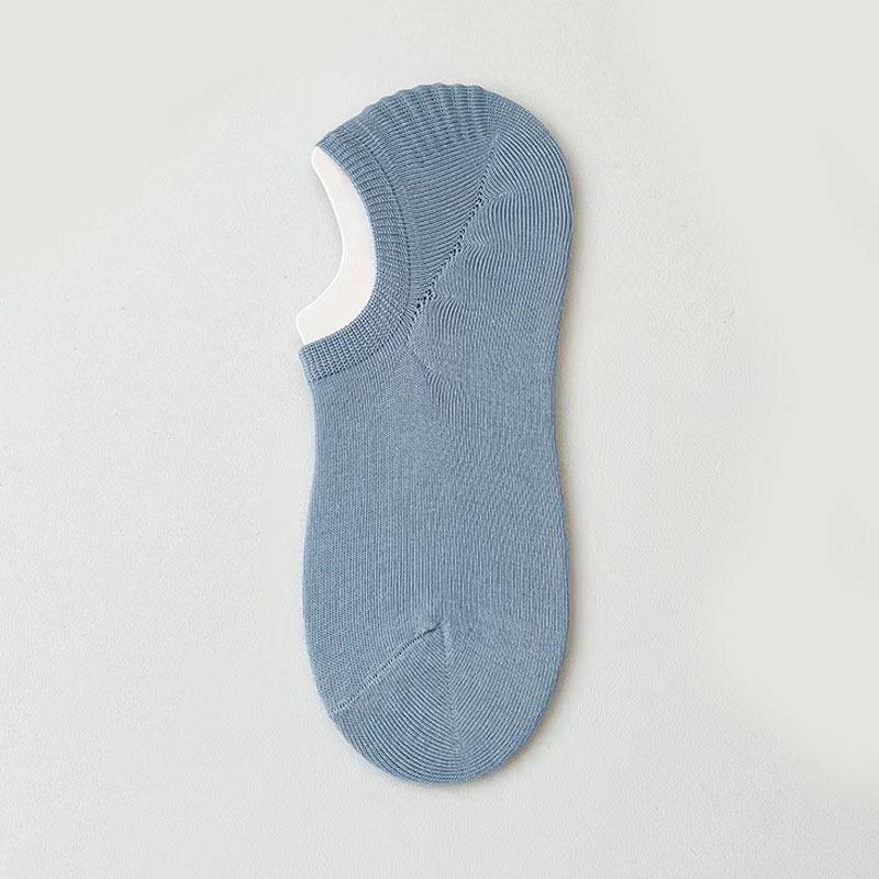 Женские силиконовые нескользящие летние носки-лодочки с низким вырезом - Дышащие однотонные, Влагоотводящие, С невидимой пяткой. One Size
Женские силиконовые нескользящие летние носки-лодочки с низким вырезом - Дышащие однотонные, Влагоотводящие, С невидимой пяткой. One Size