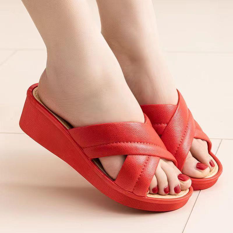 Женские летние тапочки Новые увеличивающие рост на толстой подошве Универсальные пляжные туфли Домашние модные Противоскользящие и против запаха Женские сандалии 40-41 красный
Женские летние тапочки Новые увеличивающие рост на толстой подошве Универсальные пляжные туфли Домашние модные Противоскользящие и против запаха Женские сандалии 40-41 красный