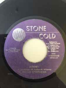 7inch Record RICHIE STEPHENS / SINGER J & GENERA - Boom ! / The One For Me NONE Stone Cold 2003 Jamaica Reggae, Ska & Dub Used
7inch Record RICHIE STEPHENS / SINGER J & GENERA - Boom ! / The One For Me NONE Stone Cold 2003 Jamaica Reggae, Ska & Dub Used