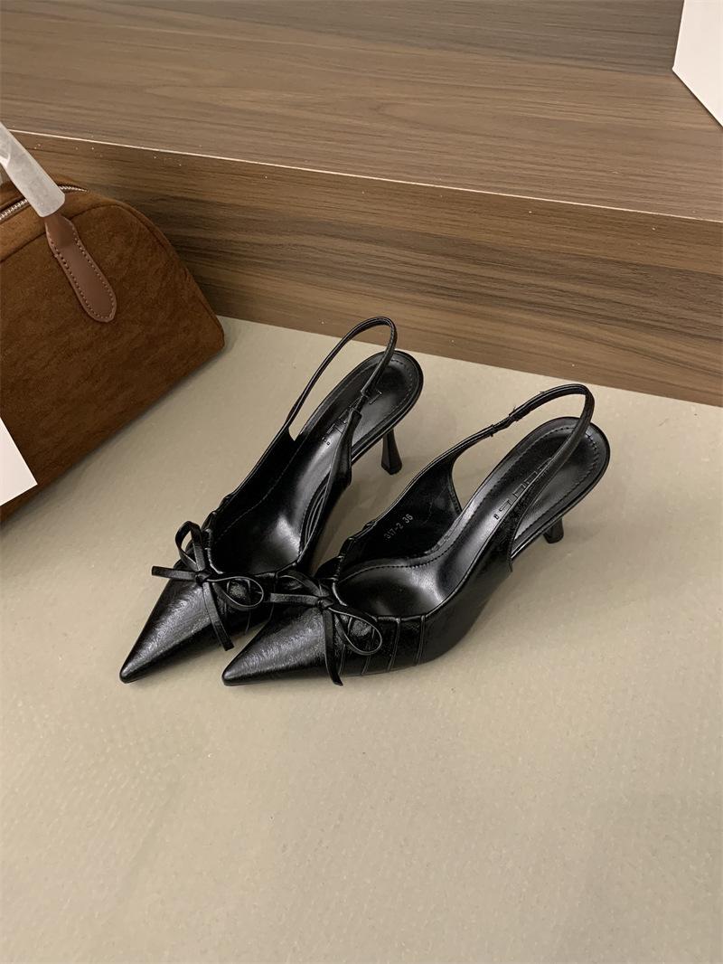 Fashion Pointed High Heels Shoes Women Summer 2025 Bow-knot Buckle Strap Women s Sandals Thin Heel Elegant Slingback Women s Pumps 35 чорний
Fashion Pointed High Heels Shoes Women Summer 2025 Bow-knot Buckle Strap Women s Sandals Thin Heel Elegant Slingback Women s Pumps 35 чорний